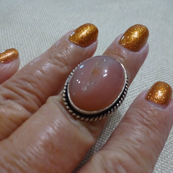 Beautiful PALE PINK GEODE AGATE Handmade Sterling 925 Ring Size 7.25 #605C - Picture 3 of 3